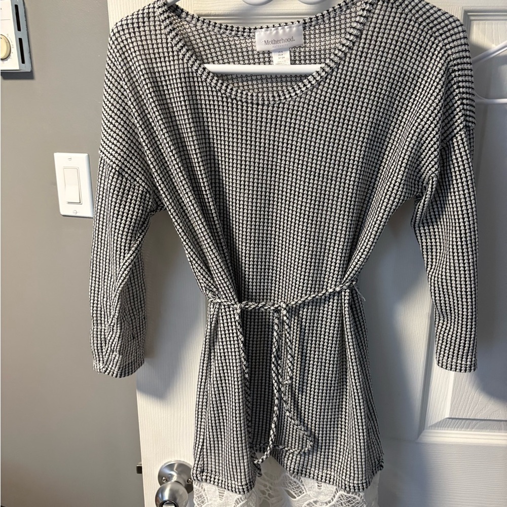 Maternity Motherhood Black and White Textured Top